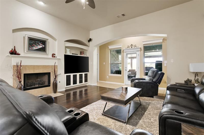 8121 Rock Elm Road, Fort Worth TX 76131 - Photo 10
