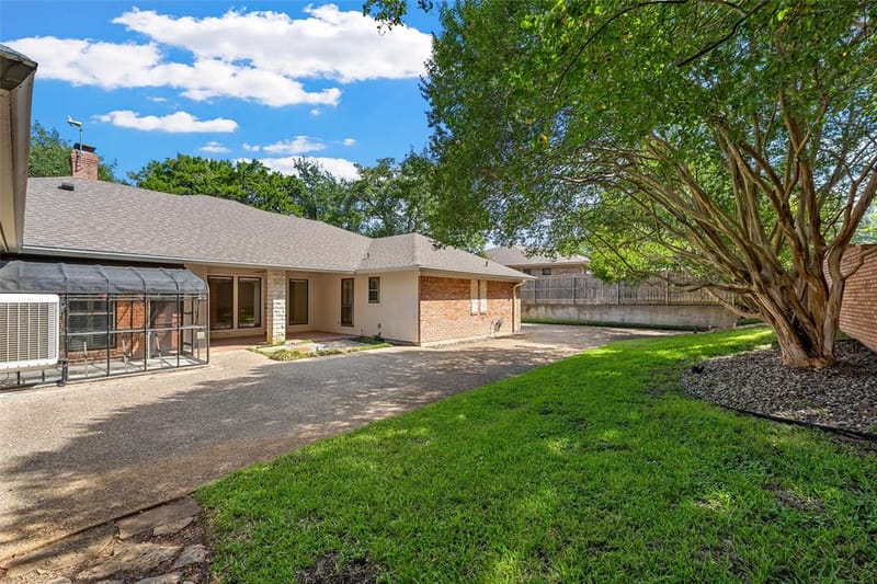 3906 Green Oak Drive, Waco TX 76710 - Photo 25