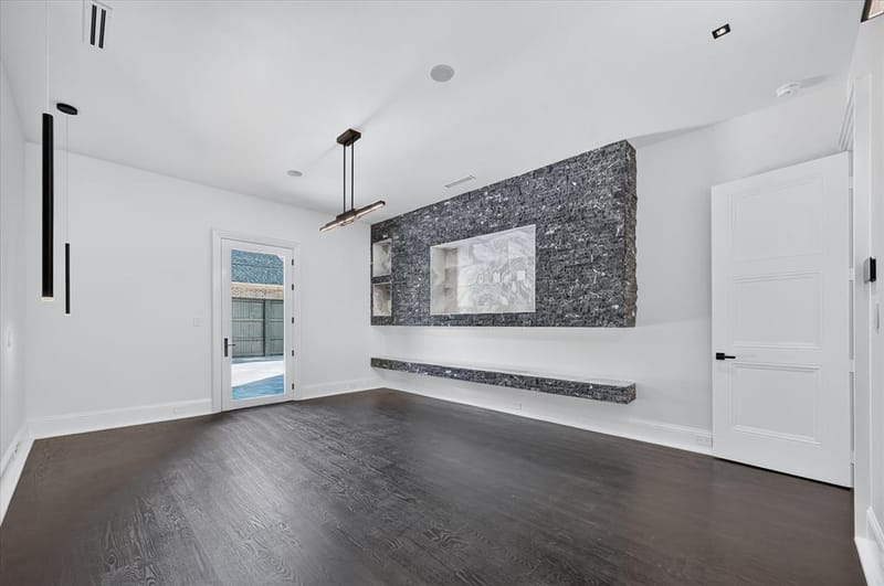 6404 Lakehurst Avenue, Dallas TX 75230 - Photo 16