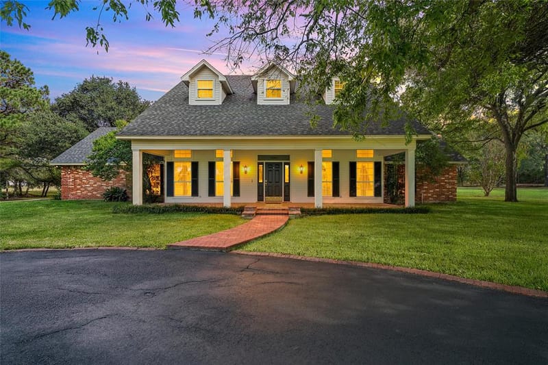 142 Stillwater Road, Waco TX 76708 - Photo 2