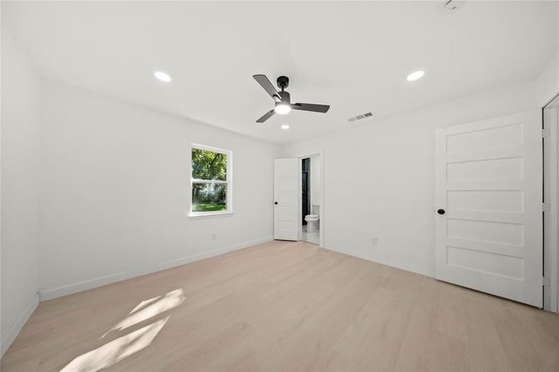 110 Hackberry Street, Lancaster TX 75146 - Photo 16