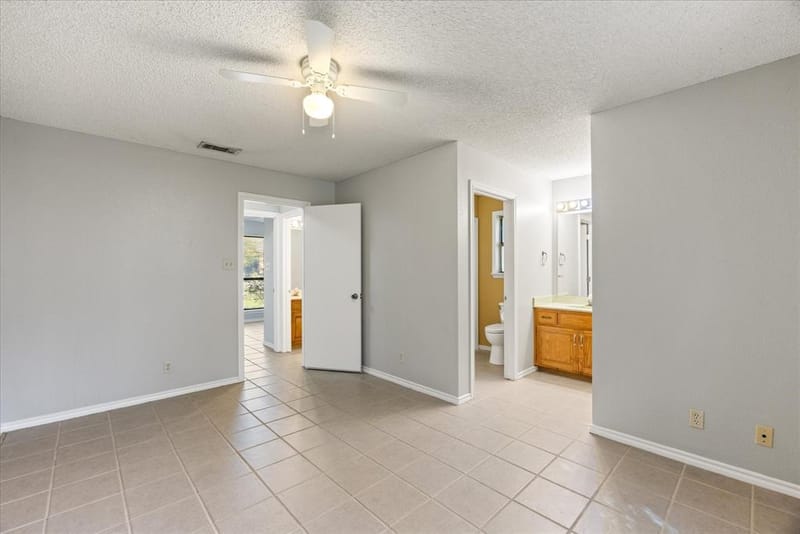 409 Walker Street, Glen Rose TX 76043 - Photo 13