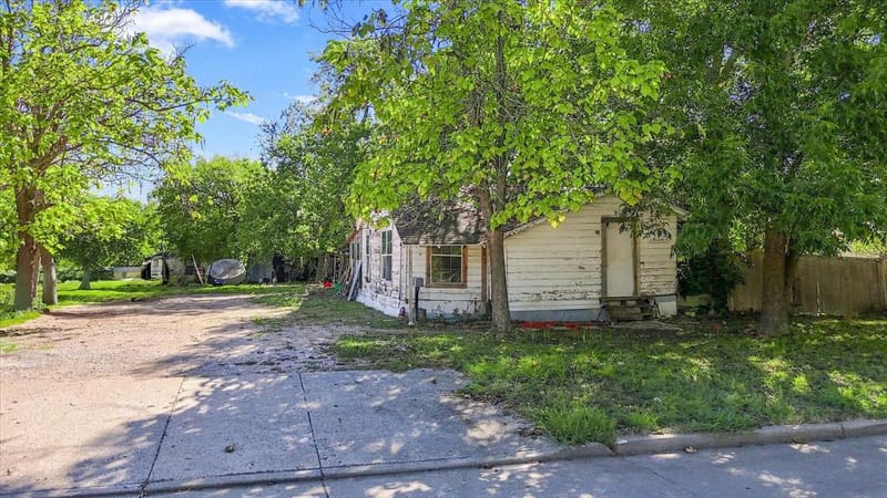 817 S Main Street, Farmersville TX 75442 - Photo 21