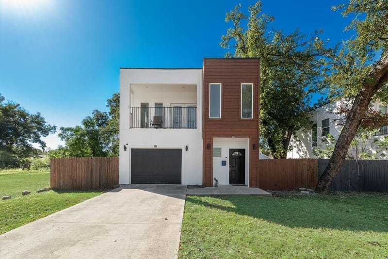 3634 Bickers Street, Dallas TX 75212