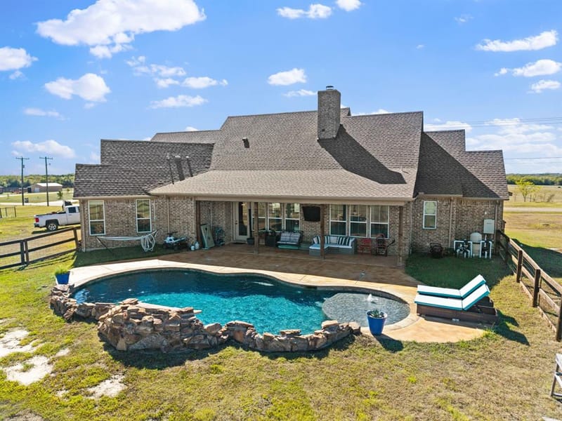 1117 County Road 4108, Greenville TX 75401 - Photo 34