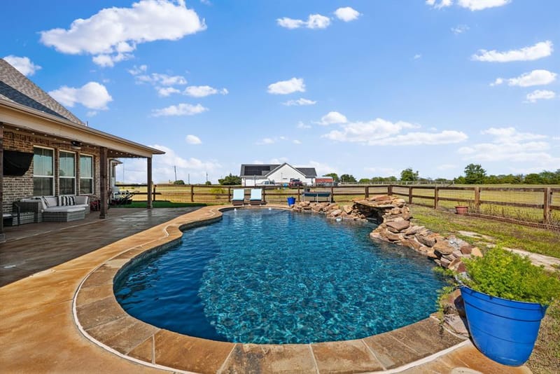 1117 County Road 4108, Greenville TX 75401 - Photo 29