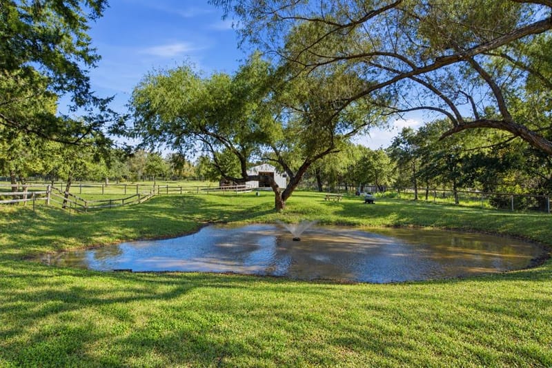 210 Saddle Club Road, Weatherford TX 76088 - Photo 26