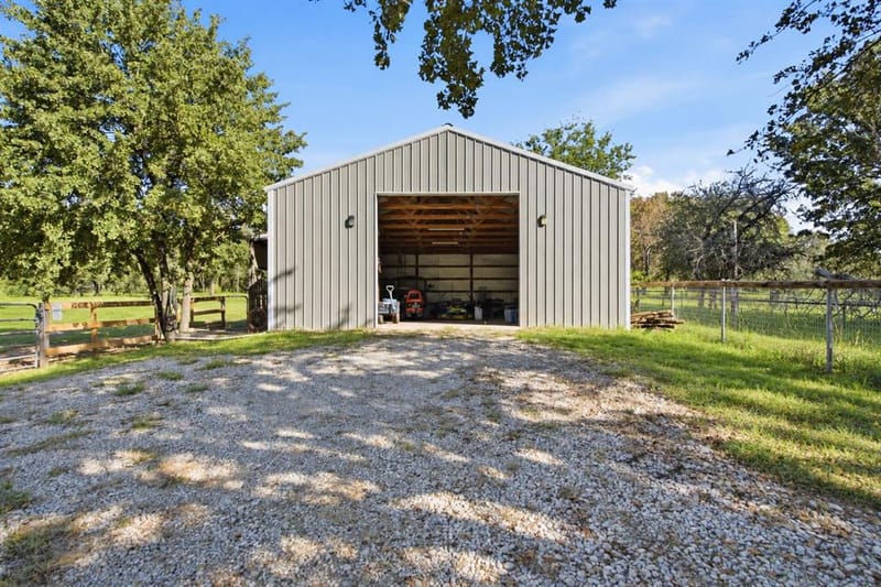 210 Saddle Club Road, Weatherford TX 76088 - Photo 30