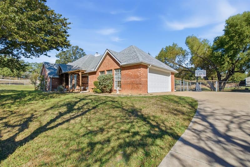 210 Saddle Club Road, Weatherford TX 76088 - Photo 40