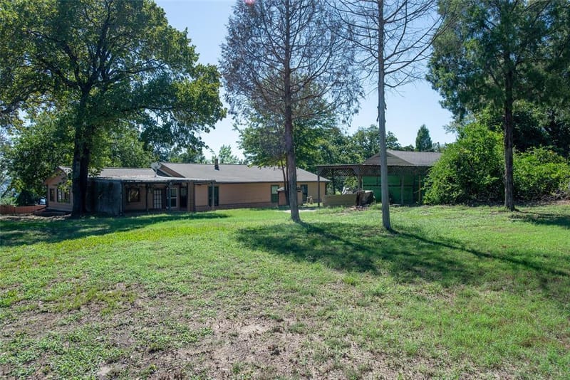 210 Lake Front Drive, Mabank TX 75156 - Photo 32