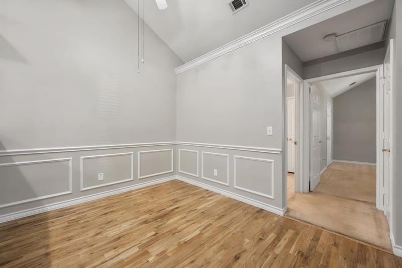 924 Bridges Drive, Arlington TX 76012 - Photo 17