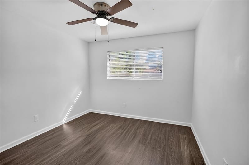 1005 Altamont Drive, Fort Worth TX 76106 - Photo 13