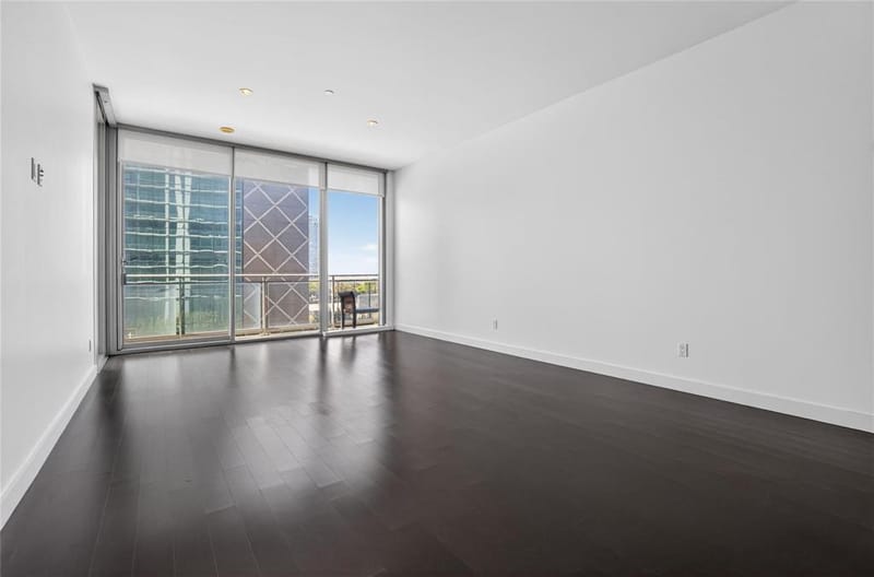 2900 Mckinnon Street # 403, Dallas TX 75201 - Photo 3