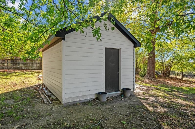 100 Hill Top Court, Willow Park TX 76087 - Photo 35