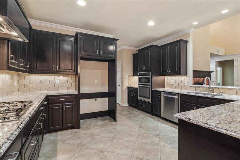 5908 Pebblestone Lane, Plano TX 75093 - Photo 12