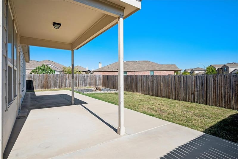 2228 Simmental Road, Fort Worth TX 76131 - Photo 3