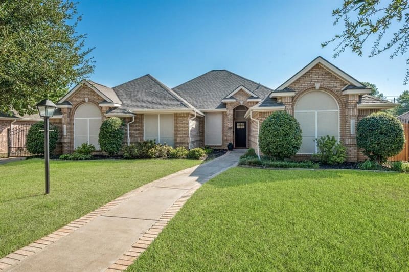 1500 Forest Meadows Court, Bedford TX 76021