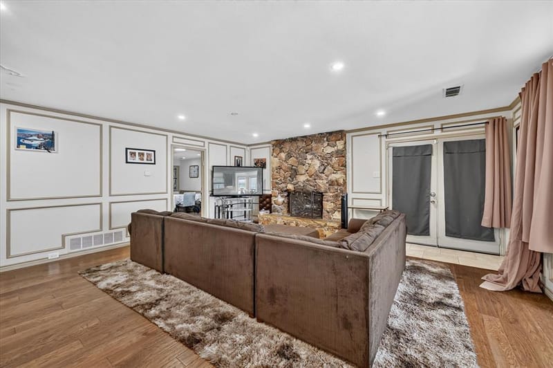 18108 Aramis Lane, Dallas TX 75252 - Photo 5
