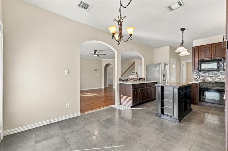 202 Devonshire Court, McKinney TX 75071 - Photo 16