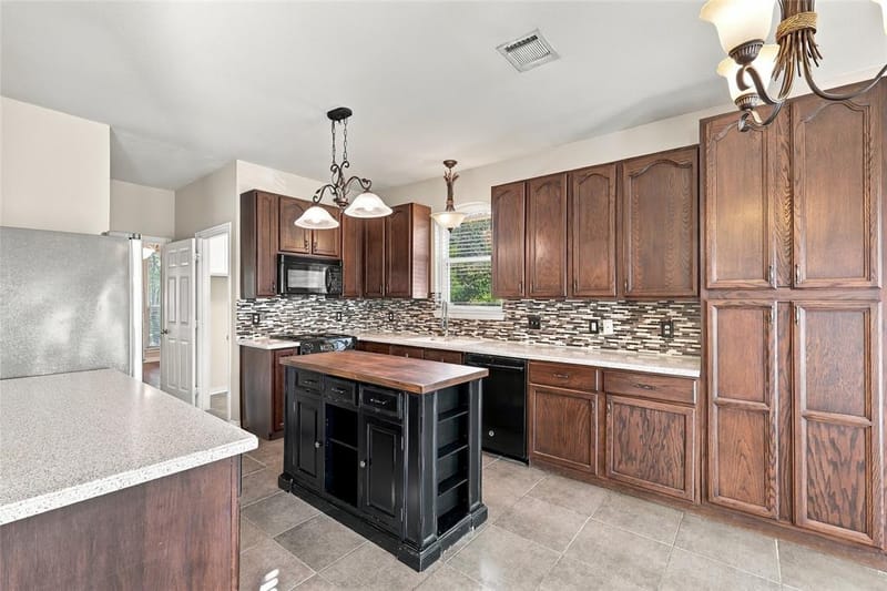 202 Devonshire Court, McKinney TX 75071 - Photo 10