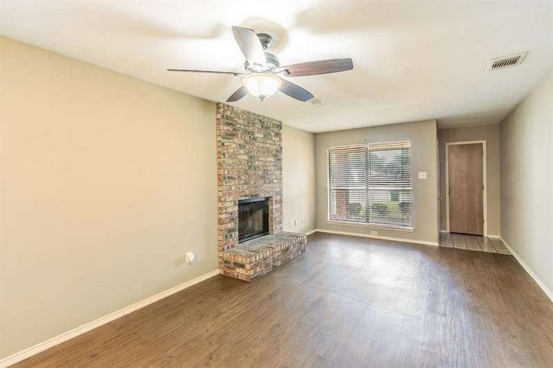 6847 Sierra Drive, North Richland Hills TX 76180 - Photo 2