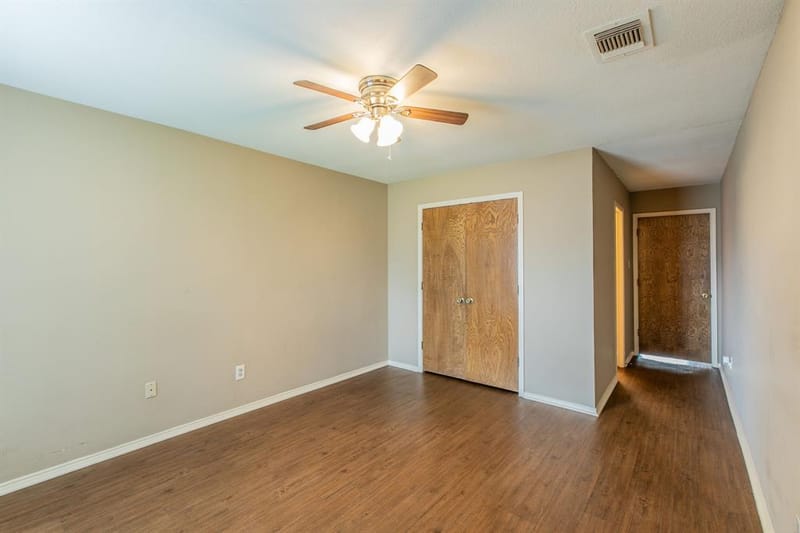 6847 Sierra Drive, North Richland Hills TX 76180 - Photo 10