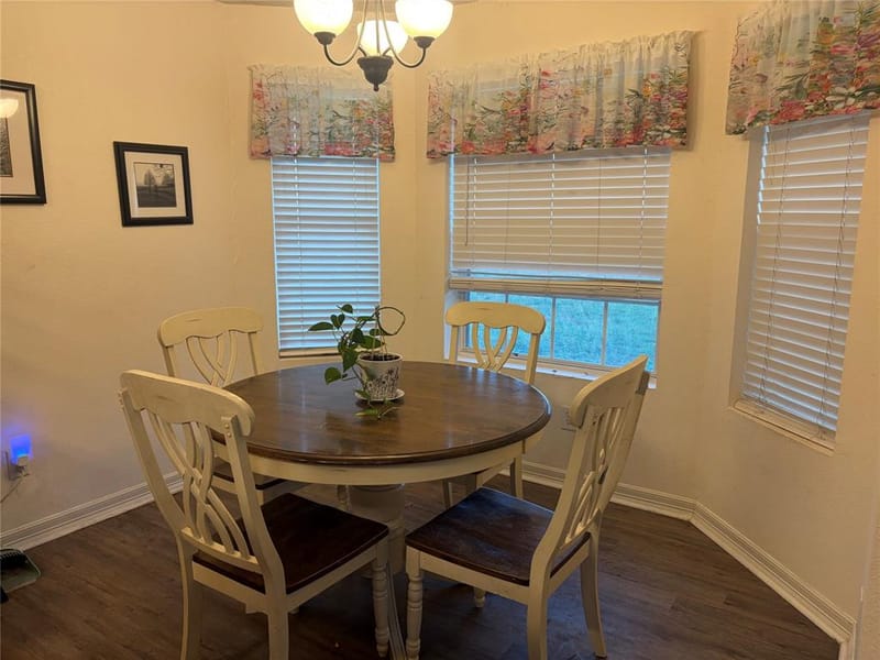 613 Sapphire Boulevard, Hewitt TX 76643 - Photo 16