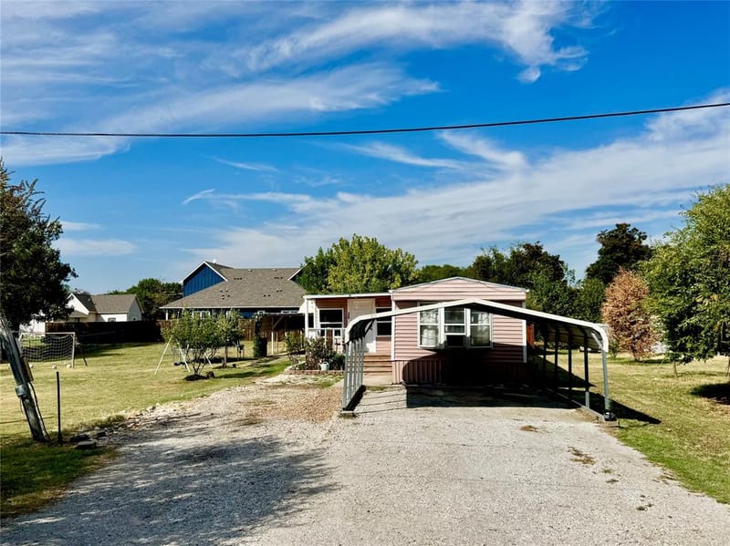 306 W Mesquite Street, Gunter TX 75058 - Photo 3