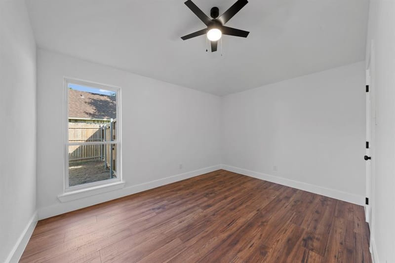 920 Worthington Drive, DeSoto TX 75115 - Photo 19