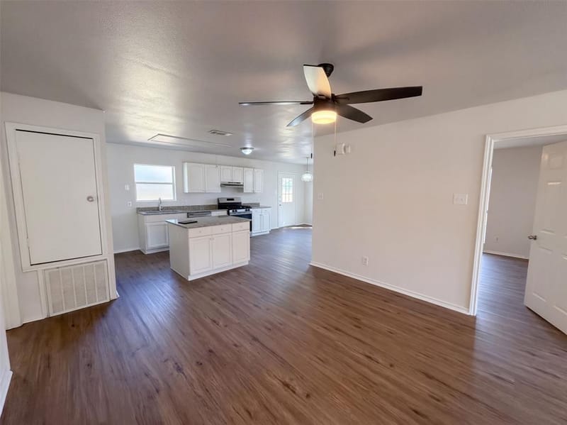 1710 Cumberland Drive, Garland TX 75040 - Photo 8