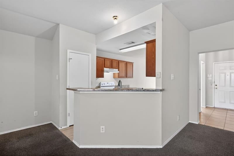 1715 Reynolds Street, Lancaster TX 75134 - Photo 12