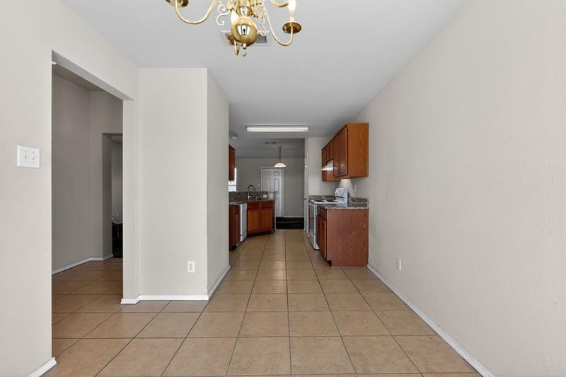 1715 Reynolds Street, Lancaster TX 75134 - Photo 7