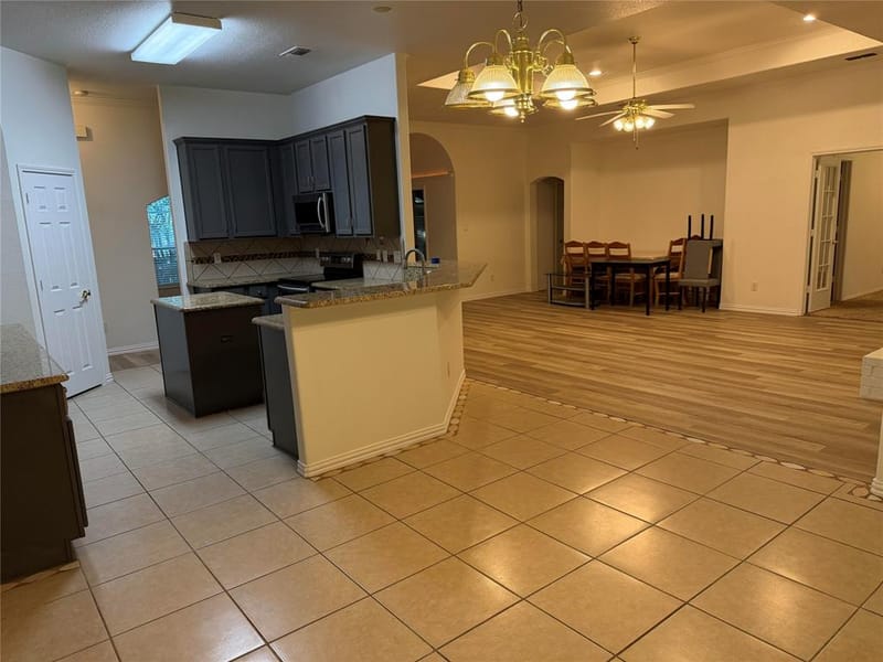 2117 Shorthorn Trail, Crowley TX 76036 - Photo 6