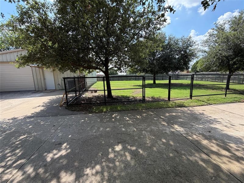 2117 Shorthorn Trail, Crowley TX 76036 - Photo 22
