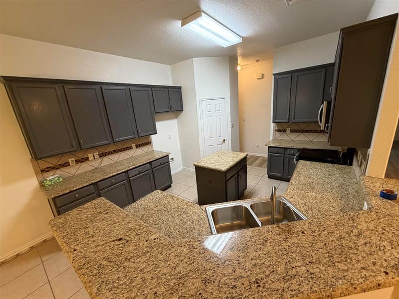 2117 Shorthorn Trail, Crowley TX 76036 - Photo 10
