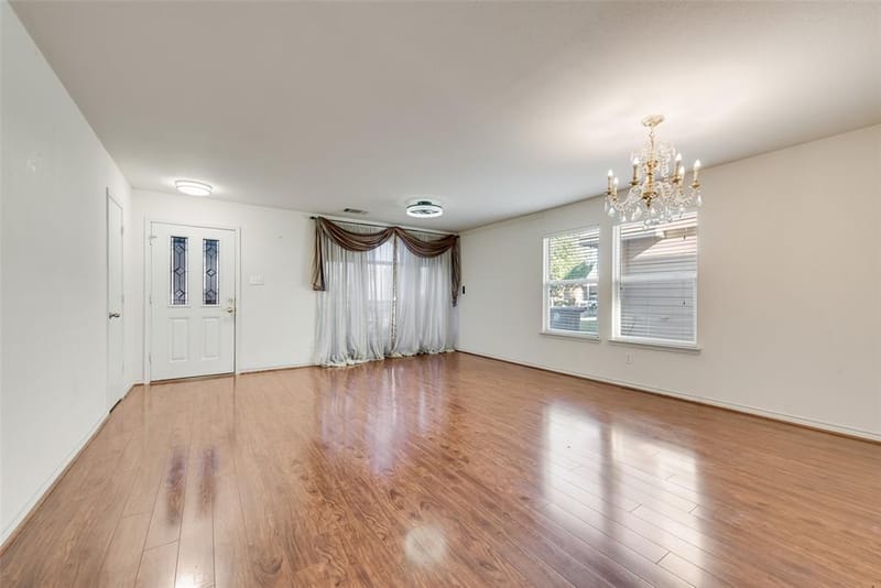 3506 Ridge Elm Drive, Dallas TX 75227 - Photo 6