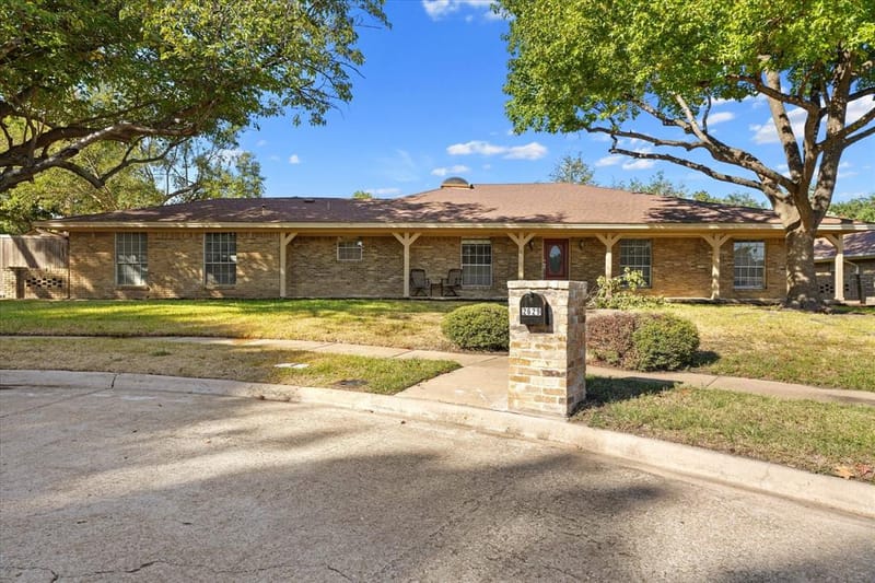 2629 Kimberly Court, Plano TX 75075 - Photo 8