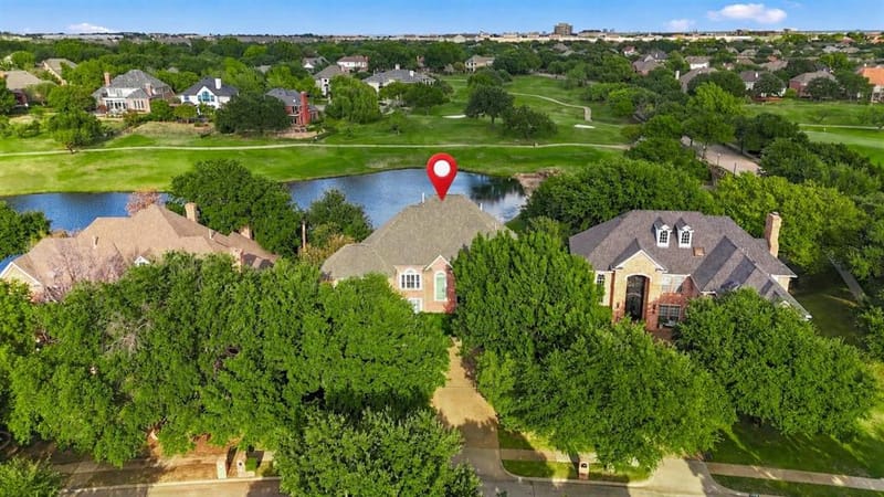 2122 Clearspring Drive N, Irving TX 75063 - Photo 2