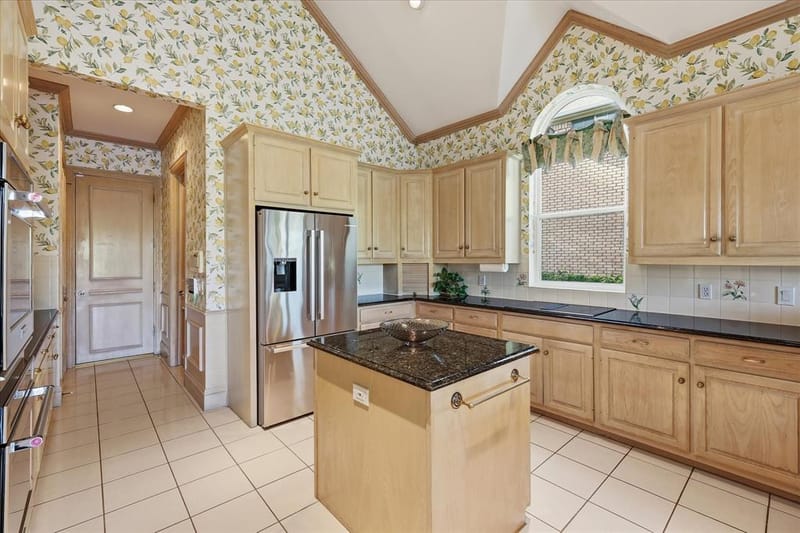 2122 Clearspring Drive N, Irving TX 75063 - Photo 12