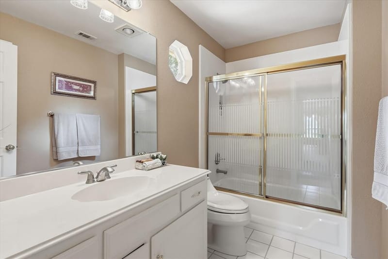 2122 Clearspring Drive N, Irving TX 75063 - Photo 30