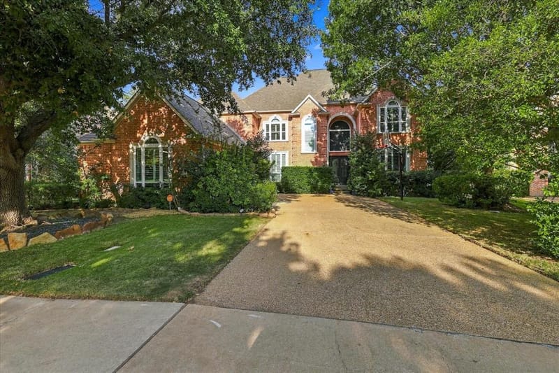 2122 Clearspring Drive N, Irving TX 75063 - Photo 39