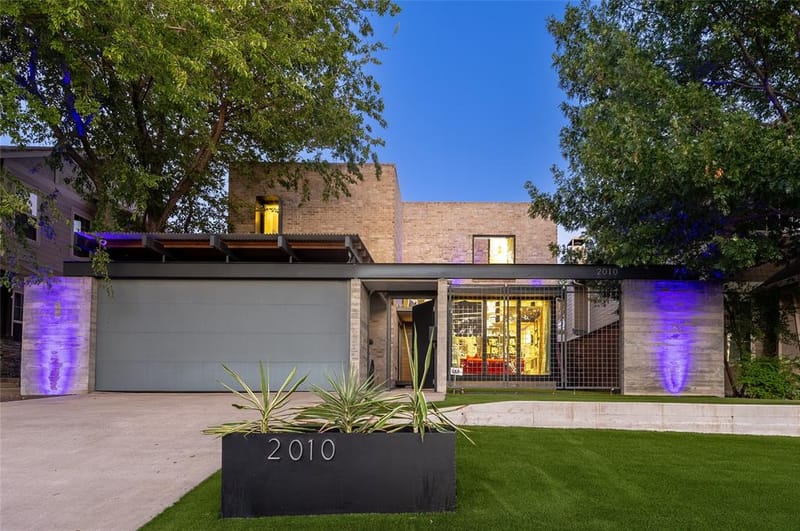 2010 Mcmillan Avenue, Dallas TX 75206 - Photo 2