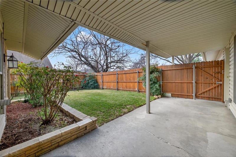 2801 Vancouver Street, Irving TX 75062 - Photo 34