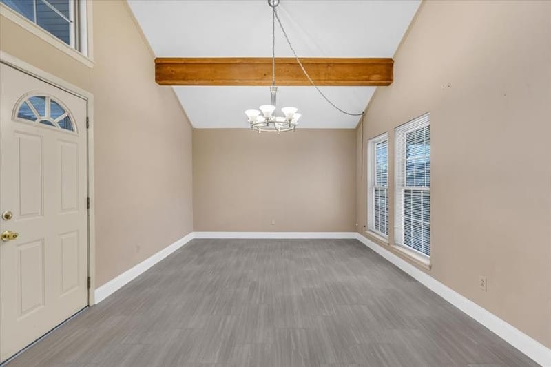 2801 Vancouver Street, Irving TX 75062 - Photo 4