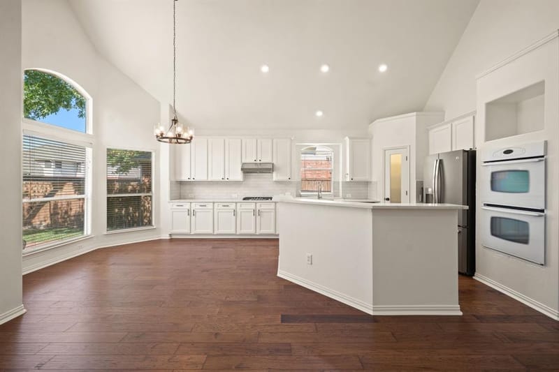 8301 Bartley Circle, Plano TX 75025 - Photo 13