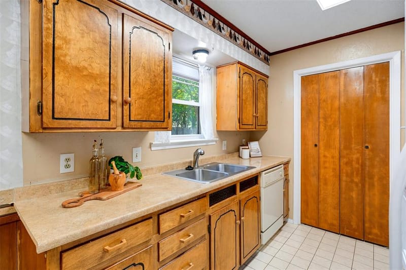 6616 Summertime Lane, Watauga TX 76148 - Photo 10
