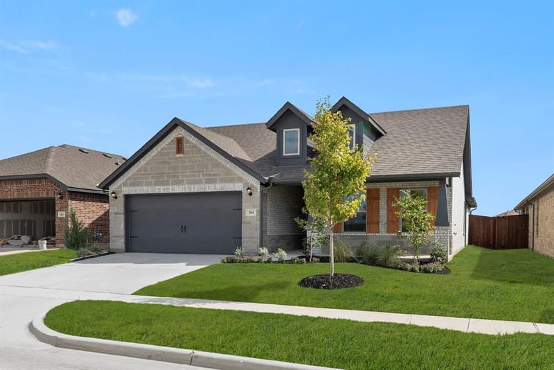 104 Hydrangea Drive, Terrell TX 75160 - Photo 2