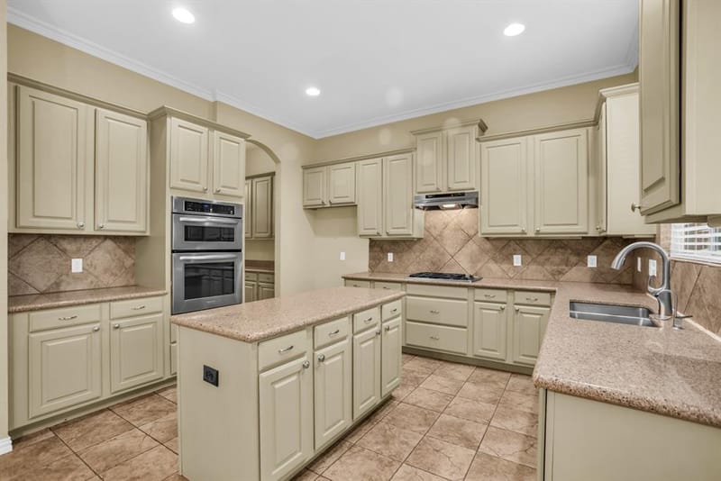513 Mckinney Trail, Fate TX 75087 - Photo 9