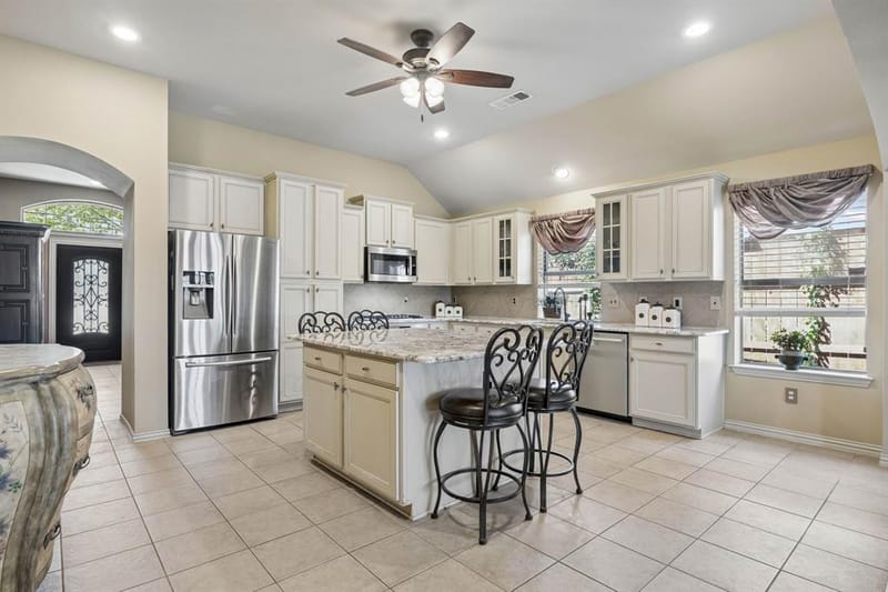12852 Lizzie Place, Fort Worth TX 76244 - Photo 7