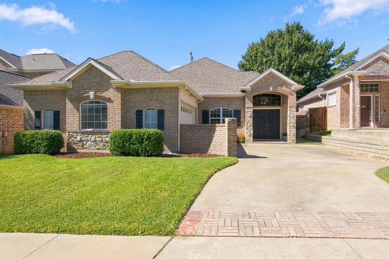636 Wyndham Circle, Keller TX 76248